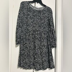 Old Navy Black and White Floral Dress